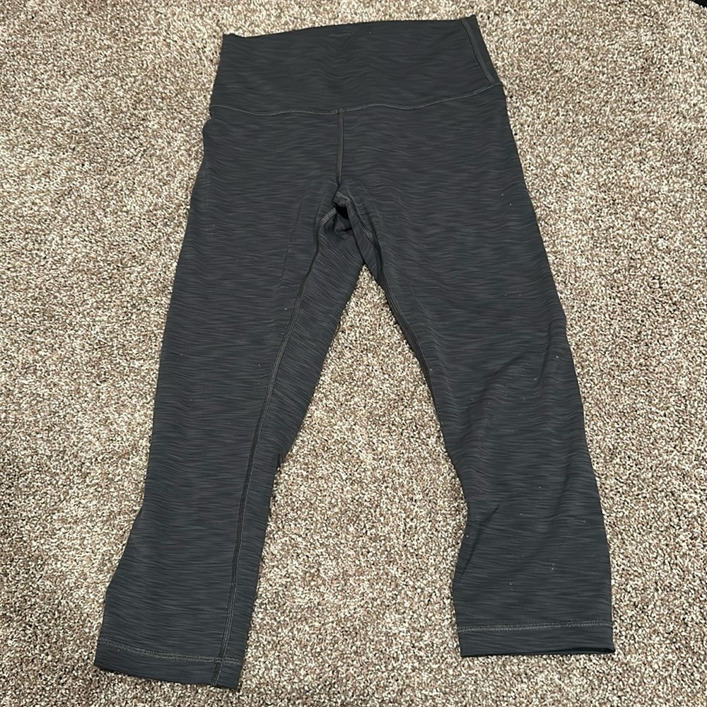 Lululemon 3/4 length leggings